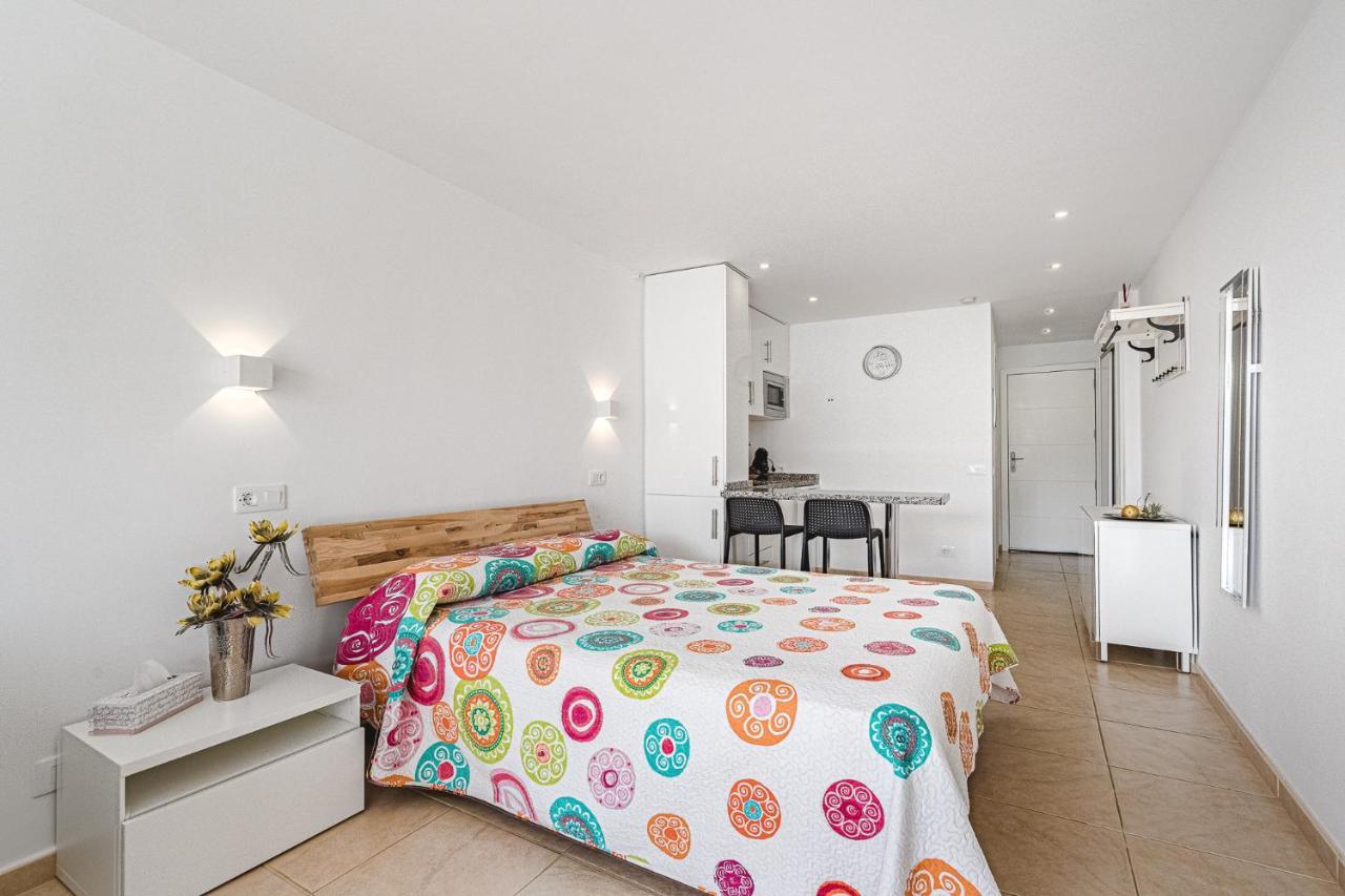 Lovely Studio, La Pinta Beach, Complex Los Geranios Costa Adeje  Ngoại thất bức ảnh