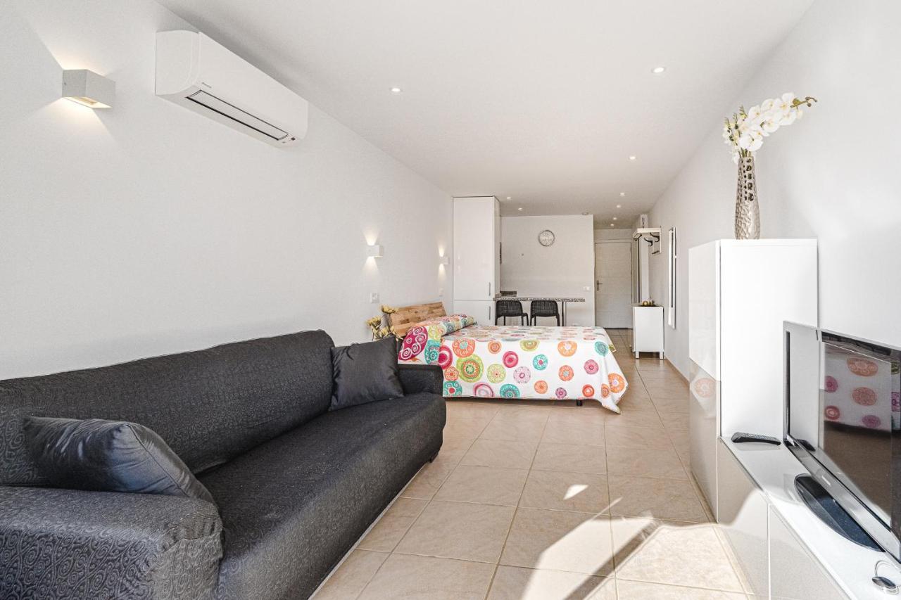 Lovely Studio, La Pinta Beach, Complex Los Geranios Costa Adeje  Ngoại thất bức ảnh